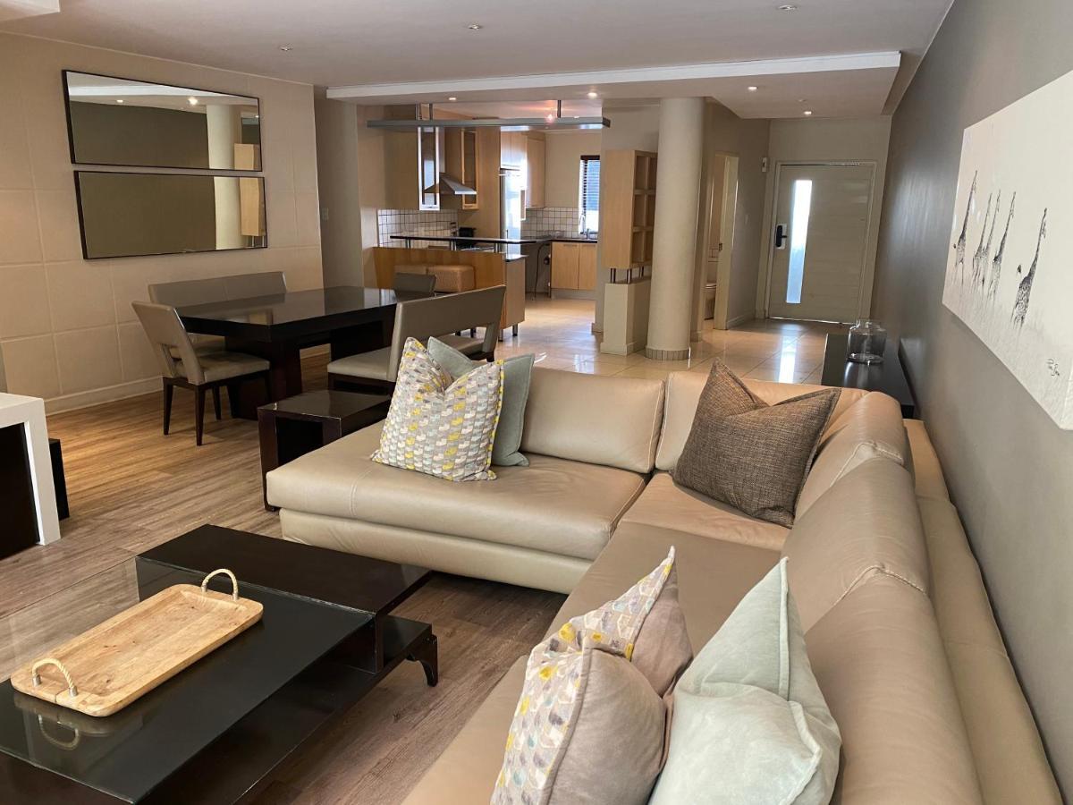 Zuri Residences At Ten Degrees Johannesburg Luaran gambar