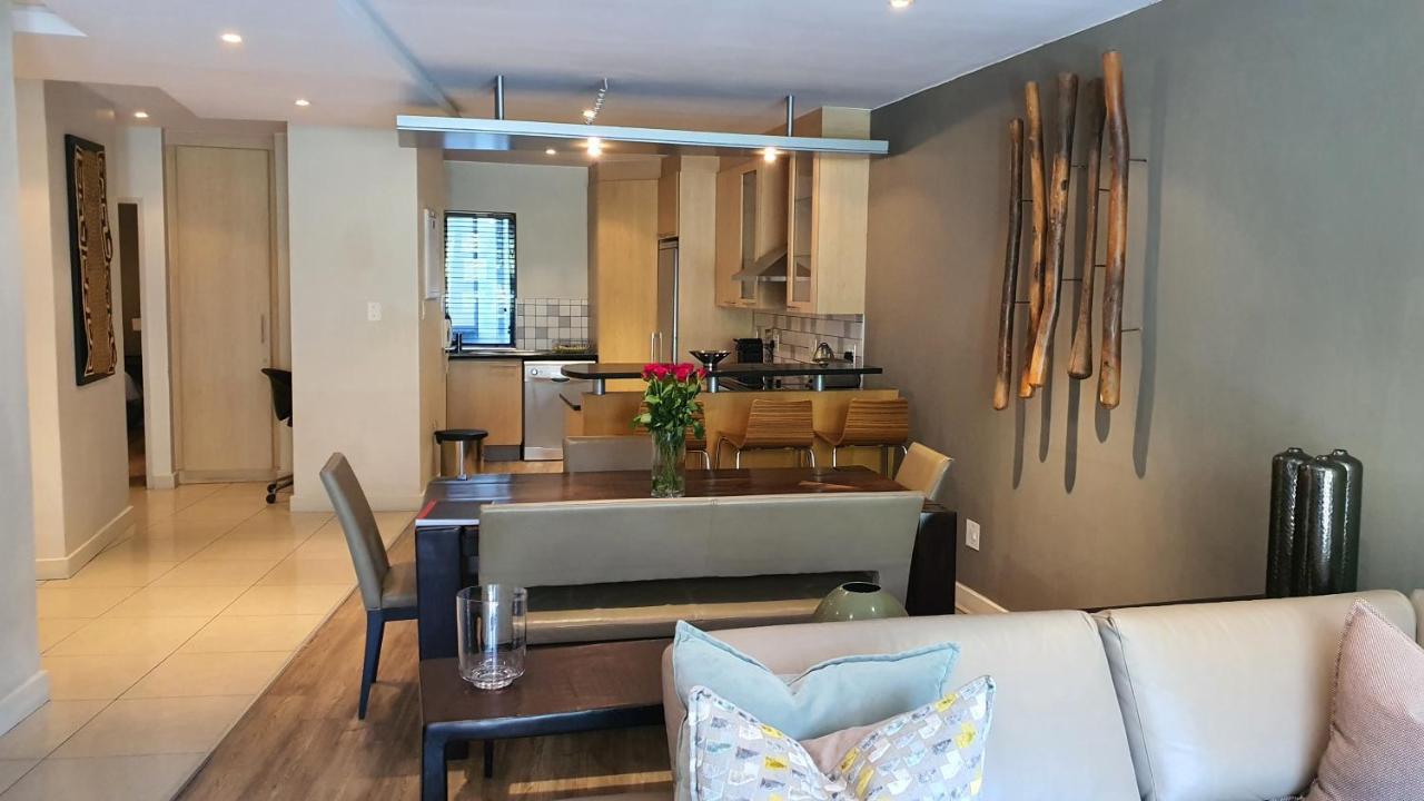 Zuri Residences At Ten Degrees Johannesburg Luaran gambar