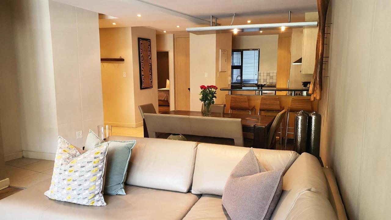Zuri Residences At Ten Degrees Johannesburg Luaran gambar