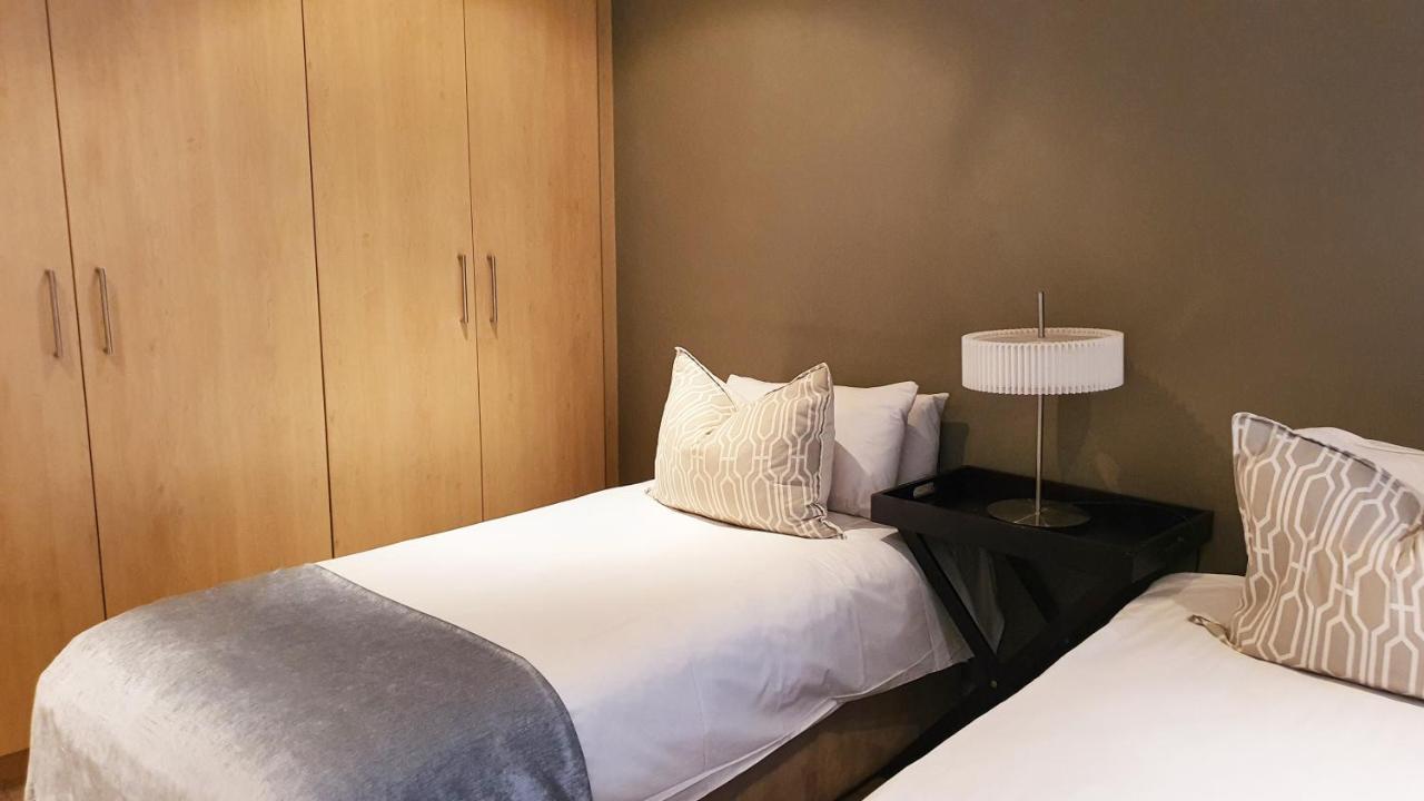 Zuri Residences At Ten Degrees Johannesburg Luaran gambar