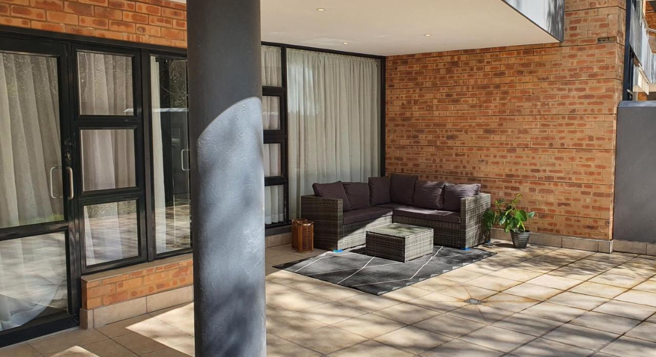 Zuri Residences At Ten Degrees Johannesburg Luaran gambar