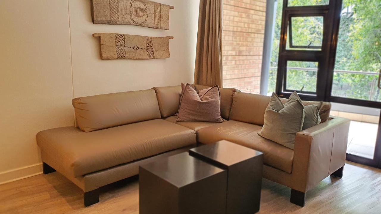 Zuri Residences At Ten Degrees Johannesburg Luaran gambar